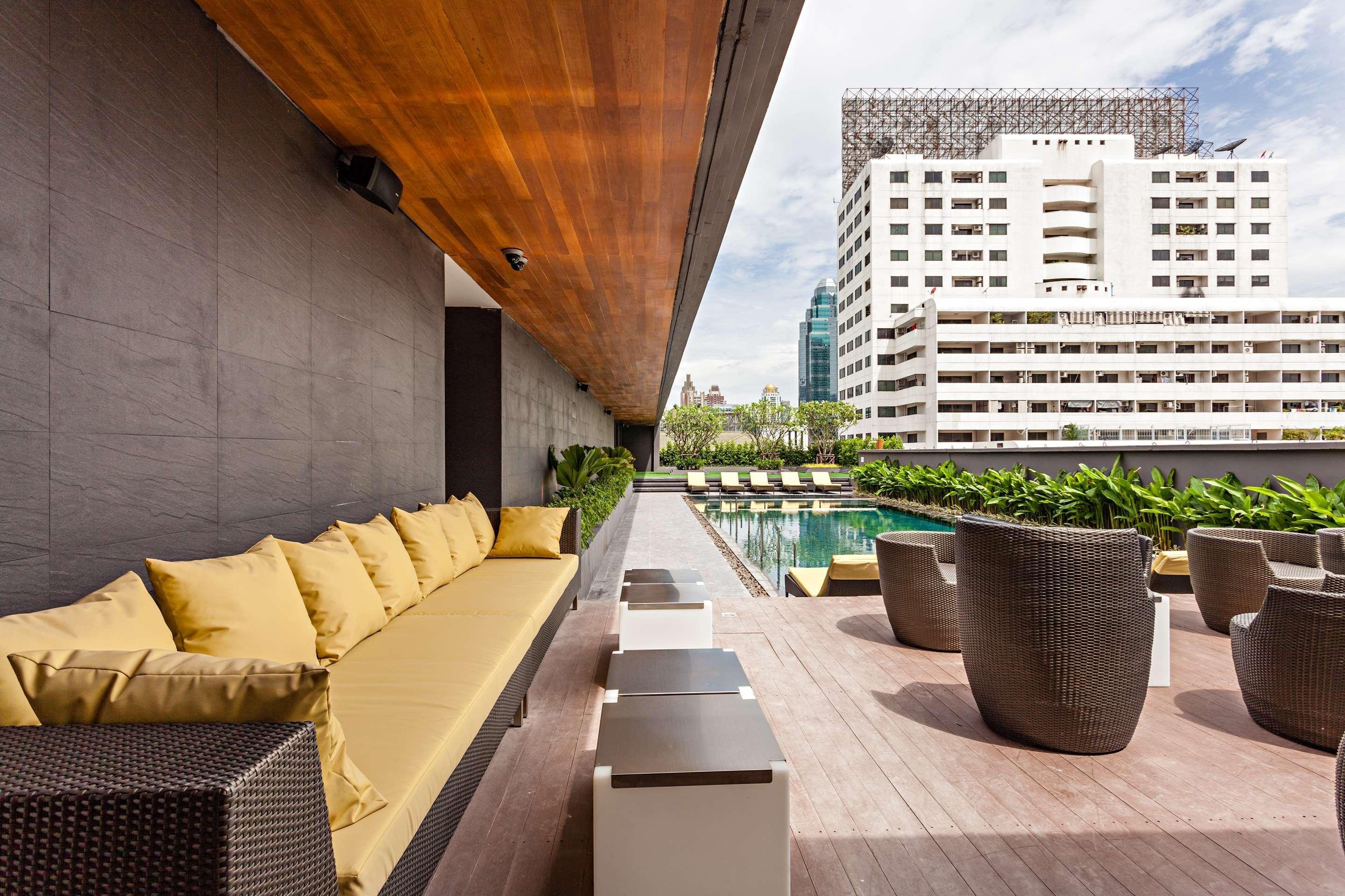 Hyatt Place Bangkok Sukhumvit 1 Екстериор снимка