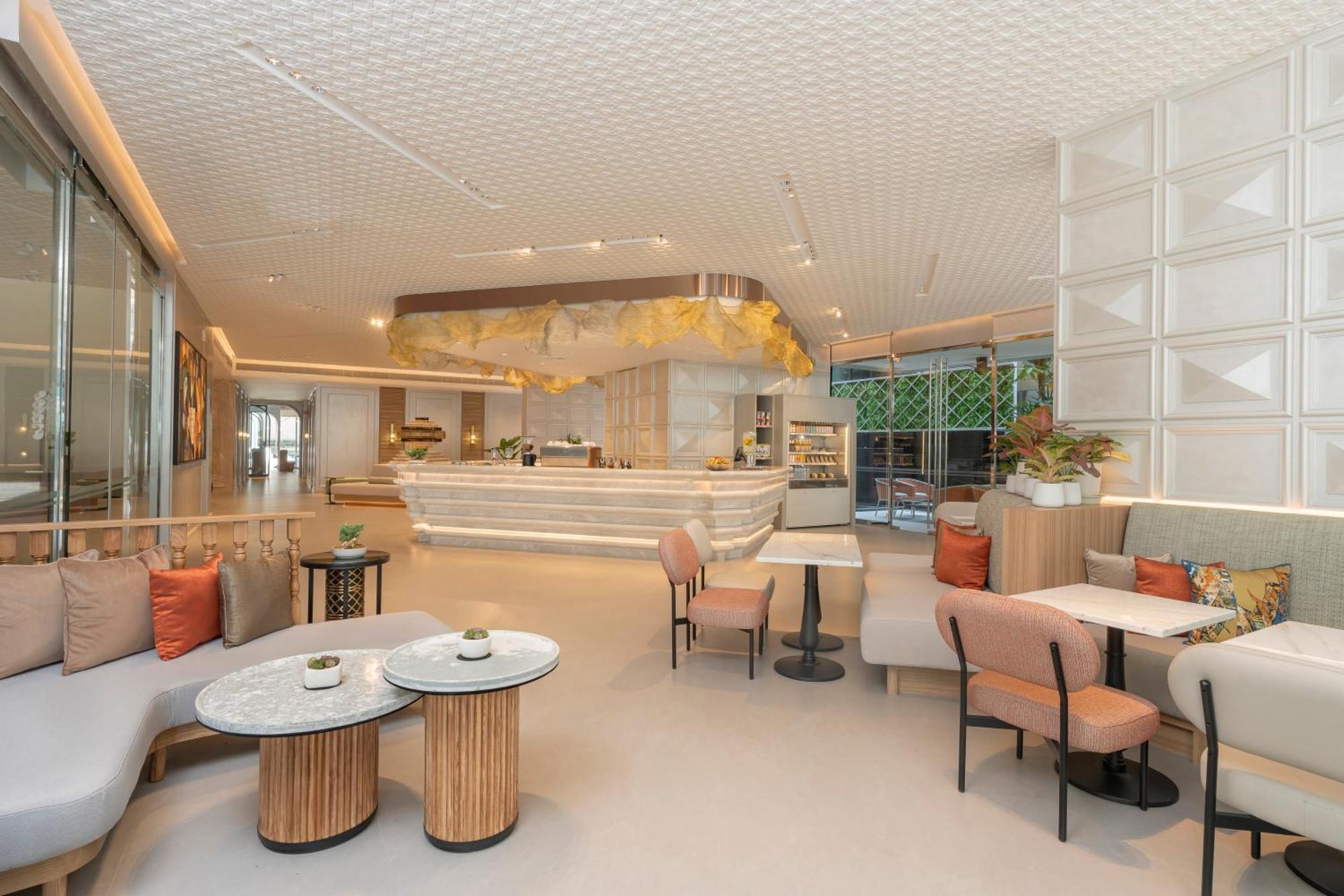 Hyatt Place Bangkok Sukhumvit 1 Екстериор снимка
